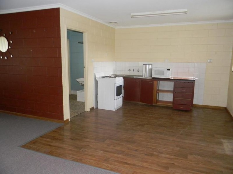 6 7-9 Todd Avenue, Murray Bridge SA 5253