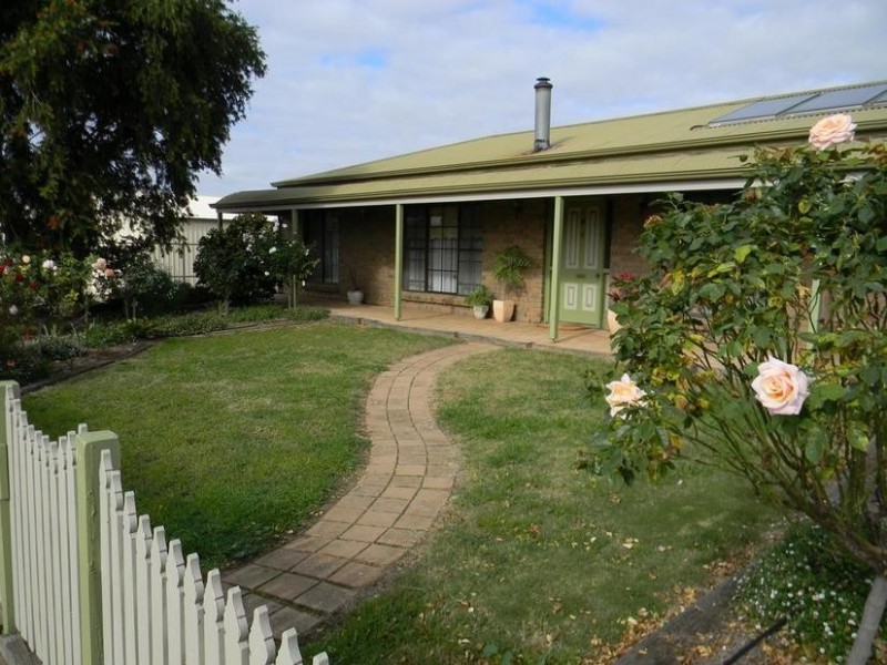 6 Raymond Road, Murray Bridge SA 5253