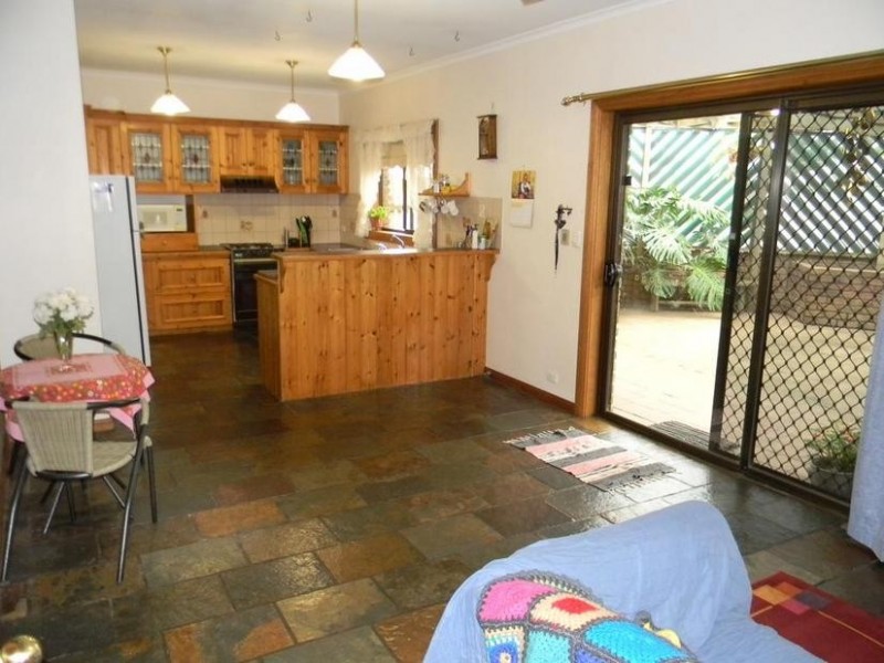 6 Raymond Road, Murray Bridge SA 5253