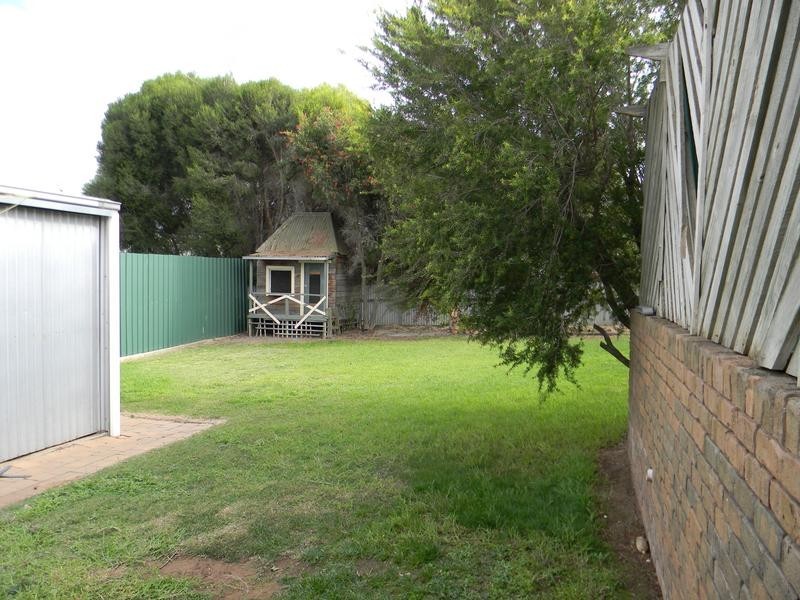 6 Raymond Road, Murray Bridge SA 5253