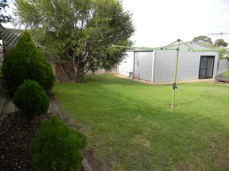 6 Raymond Road, Murray Bridge SA 5253