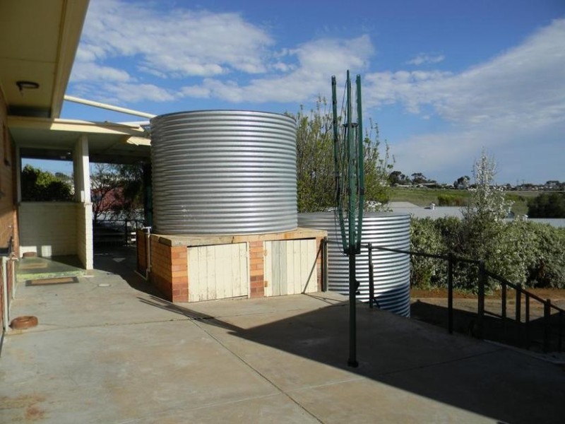 1 Moore Street, Murray Bridge SA 5253