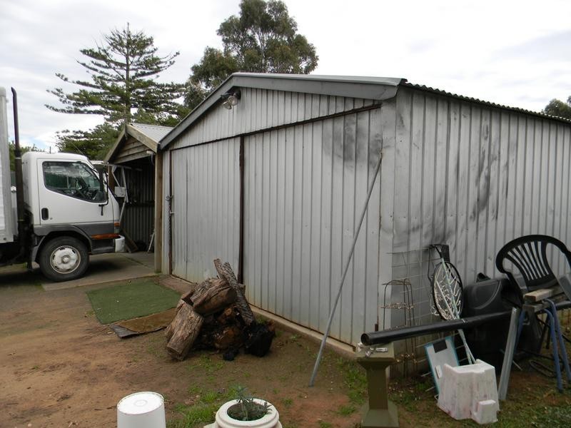 73 Adelaide Road, Murray Bridge SA 5253