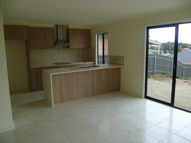 9b Caroline Steet, Murray Bridge SA 5253