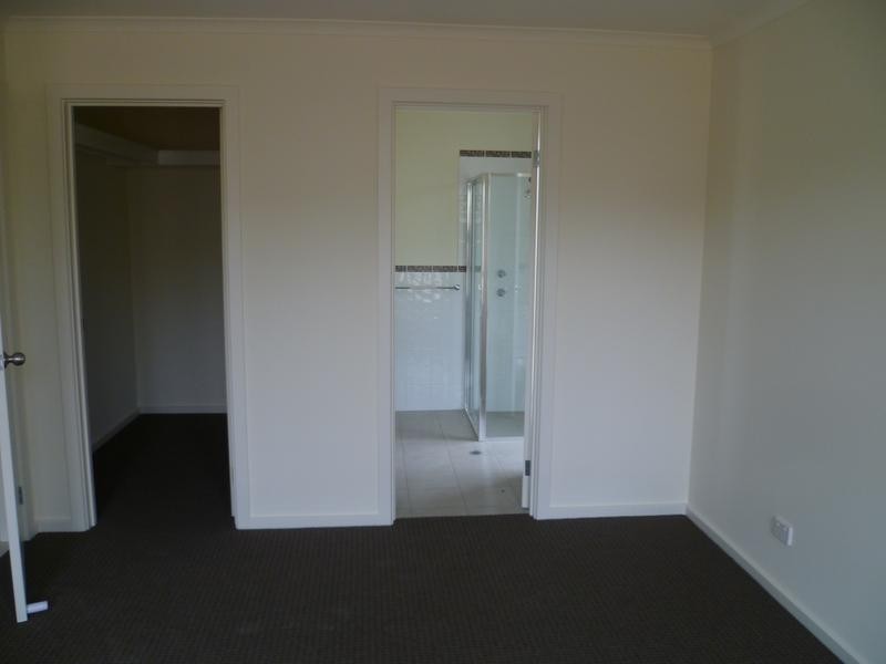 9b Caroline Steet, Murray Bridge SA 5253