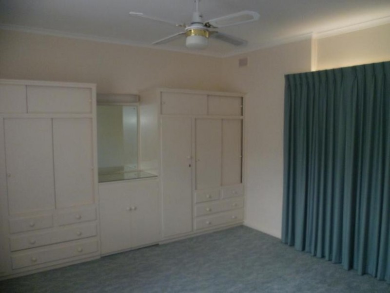 1 Jarvis Ave, Murray Bridge SA 5253