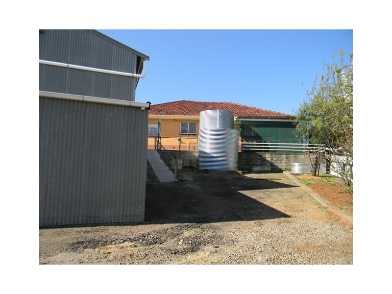 1 Moore Street, Murray Bridge SA 5253