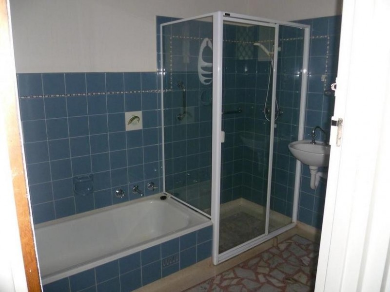 4 Rostrevor Avenue, Rostrevor SA 5073