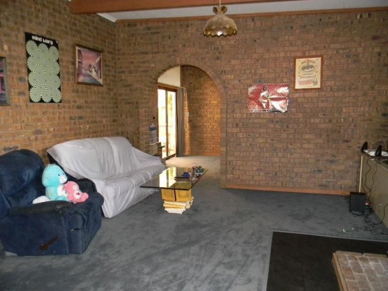 15 Eleanor Tce, Murray Bridge SA 5253