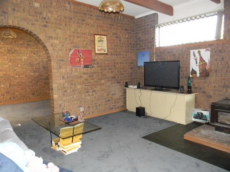 15 Eleanor Tce, Murray Bridge SA 5253