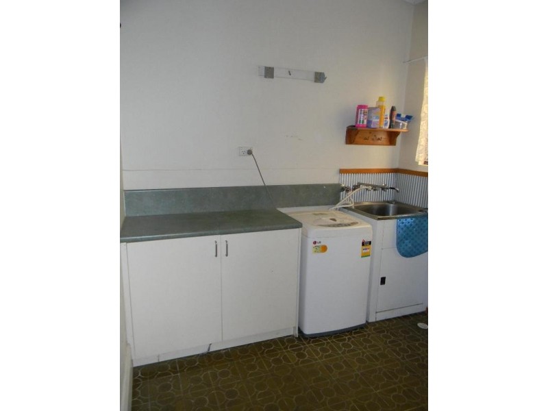 15 Eleanor Tce, Murray Bridge SA 5253