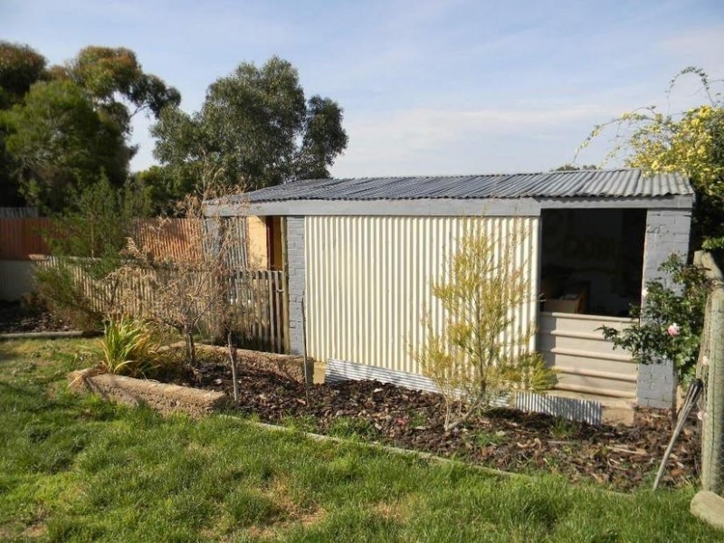 15 Eleanor Tce, Murray Bridge SA 5253