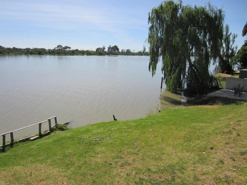 3411 Jervois Road, Wellington SA 5259