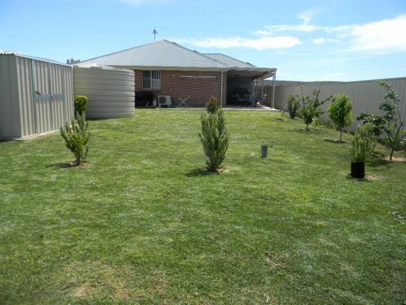 5 Greenlands Drive, Murray Bridge SA 5253