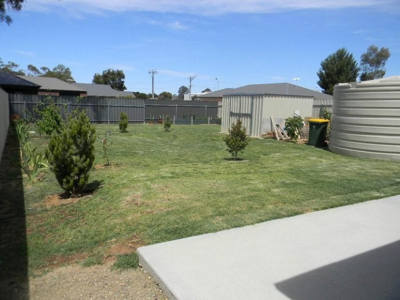 5 Greenlands Drive, Murray Bridge SA 5253