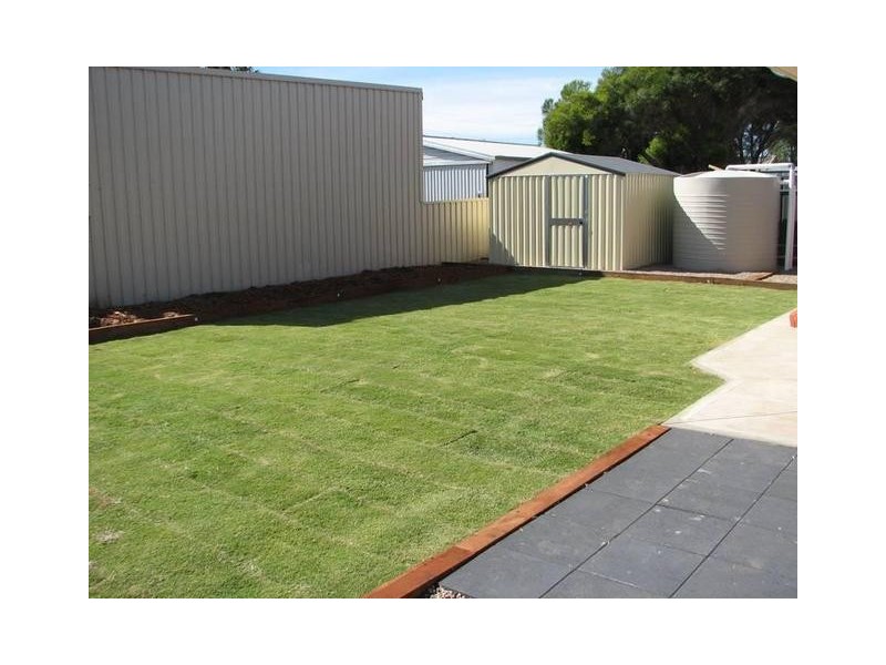 2 The Broadway, Murray Bridge SA 5253