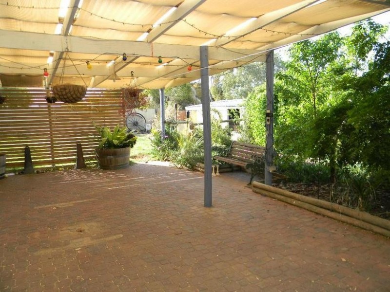 15 Eleanor Terrace, Murray Bridge SA 5253