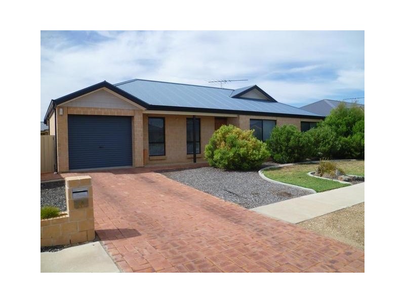 15 Lyric Close, Murray Bridge SA 5253