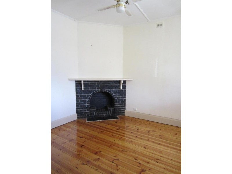 34 Elizabeth Street, Murray Bridge SA 5253