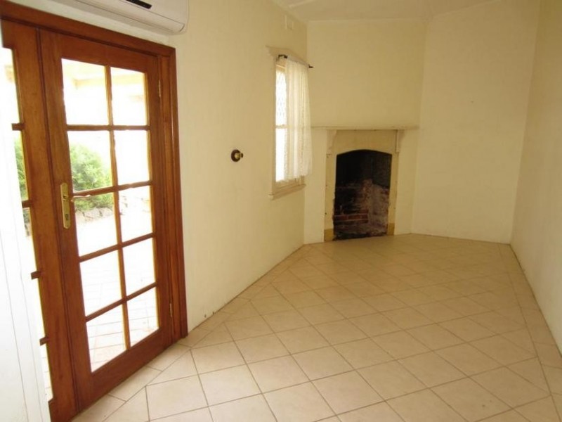 34 Elizabeth Street, Murray Bridge SA 5253