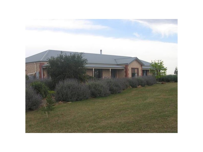 6 Parkway, Murray Bridge SA 5253