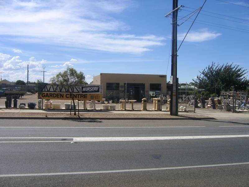 1,2,3- Adelaide Road, Murray Bridge SA 5253