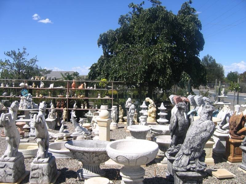 1,2,3- Adelaide Road, Murray Bridge SA 5253