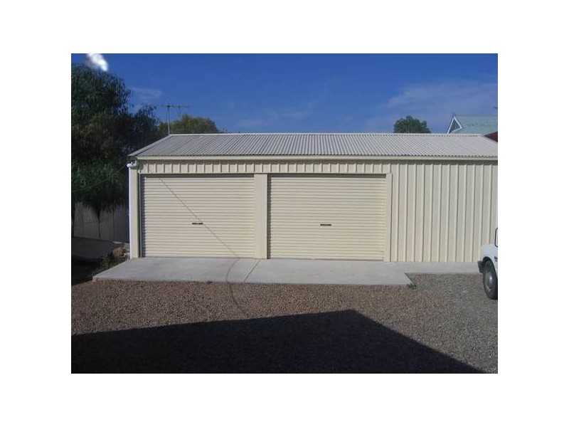 27 Edwards Street, Murray Bridge SA 5253