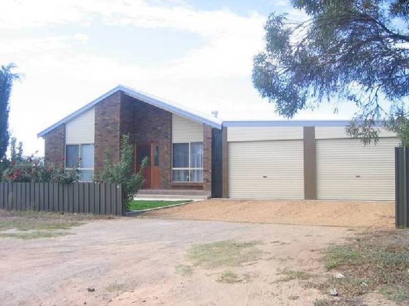 30 Hindmarsh Road, Murray Bridge SA 5253