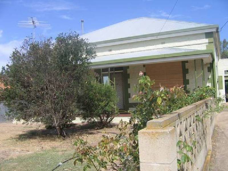 14 Elizabeth Street, Murray Bridge SA 5253