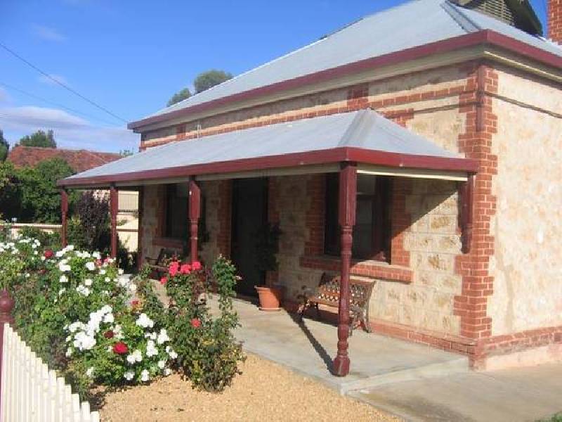 27 Edwards Street, Murray Bridge SA 5253