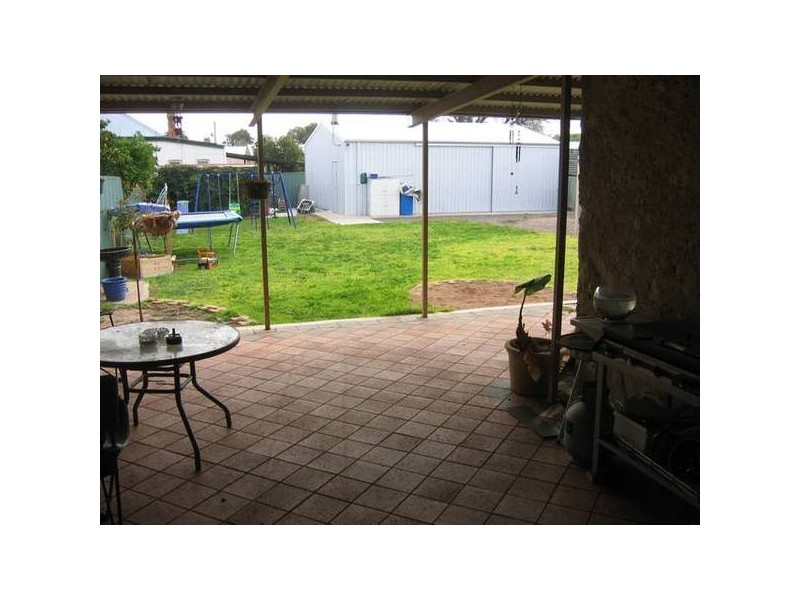 11a Clara Street, Murray Bridge SA 5253