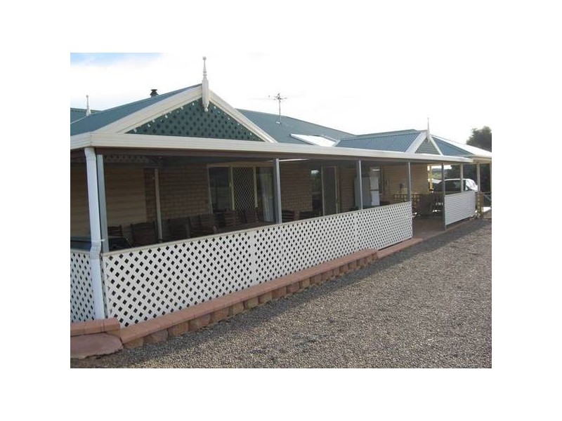 43 Torrens Road, Murray Bridge SA 5253