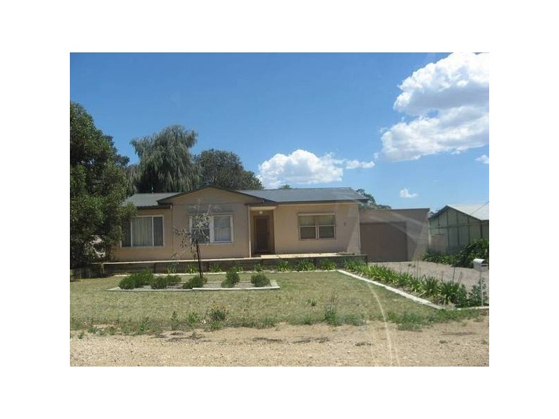 5 Tooma Dr, Murray Bridge SA 5253