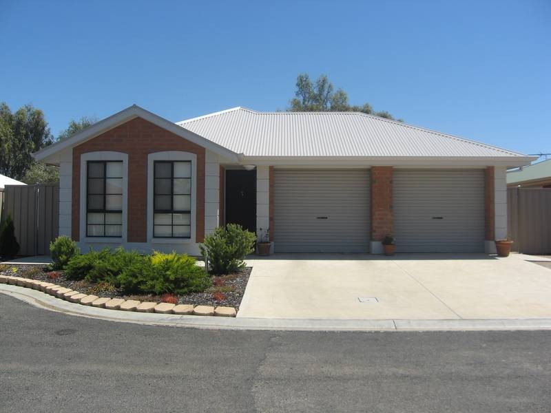 6 Shannon Crt, Murray Bridge SA 5253