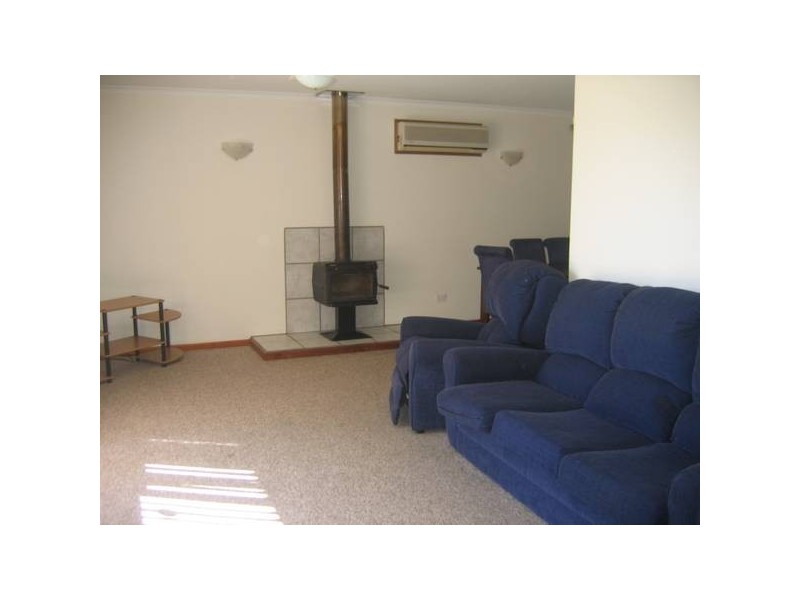 16 Zerna Avenue, Murray Bridge SA 5253