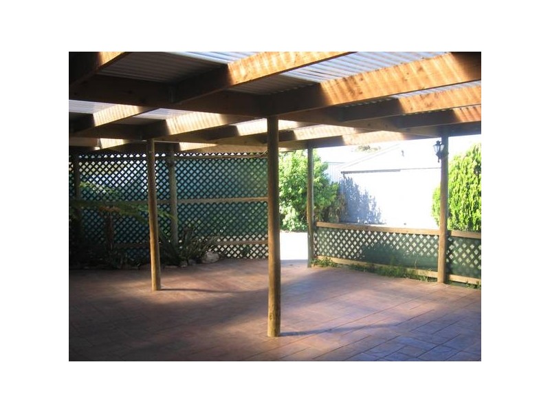 16 Zerna Avenue, Murray Bridge SA 5253