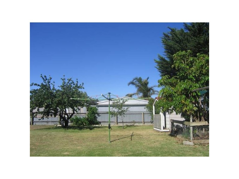 16 Zerna Avenue, Murray Bridge SA 5253