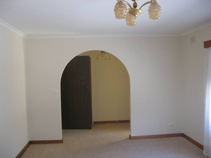 28 Washington Tce, Murray Bridge SA 5253