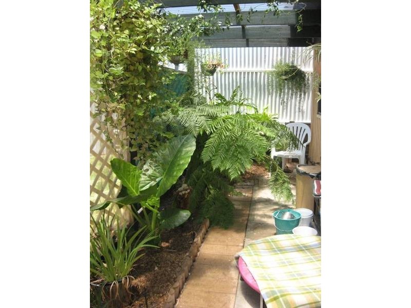 Cnr Murray Drive & Derwent Avenue, Murray Bridge East SA 5253