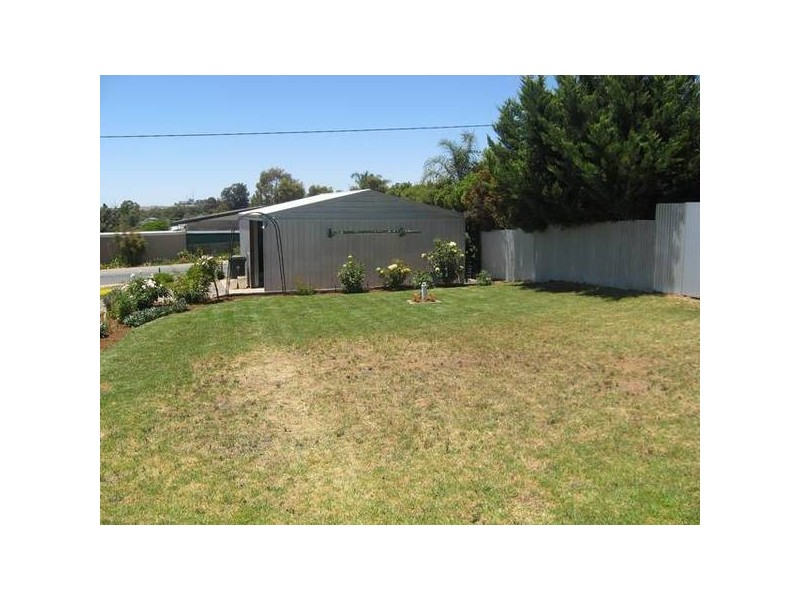 Cnr Murray Drive & Derwent Avenue, Murray Bridge East SA 5253