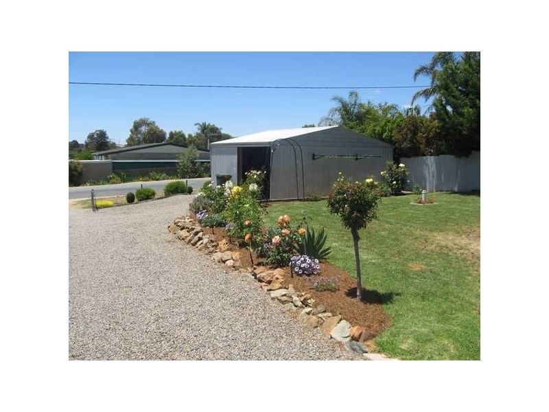 Cnr Murray Drive & Derwent Avenue, Murray Bridge East SA 5253