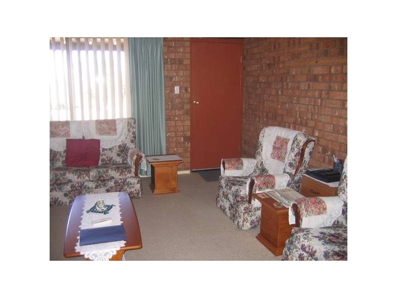 189 Murray Drive, Murray Bridge East SA 5253