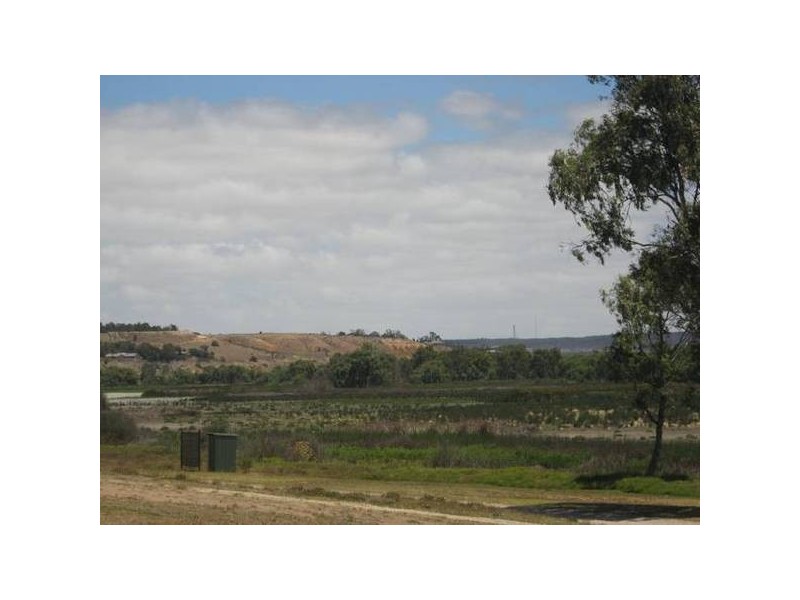 189 Murray Drive, Murray Bridge East SA 5253