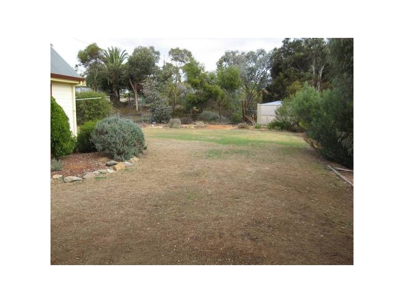 71 Tooma Drive, Murray Bridge East SA 5253