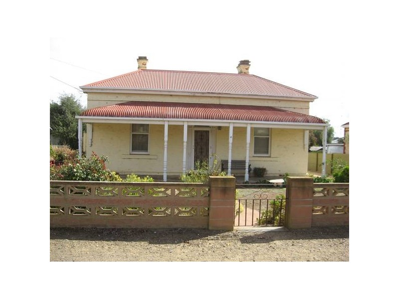 27 Eleanor Tce, Murray Bridge SA 5253