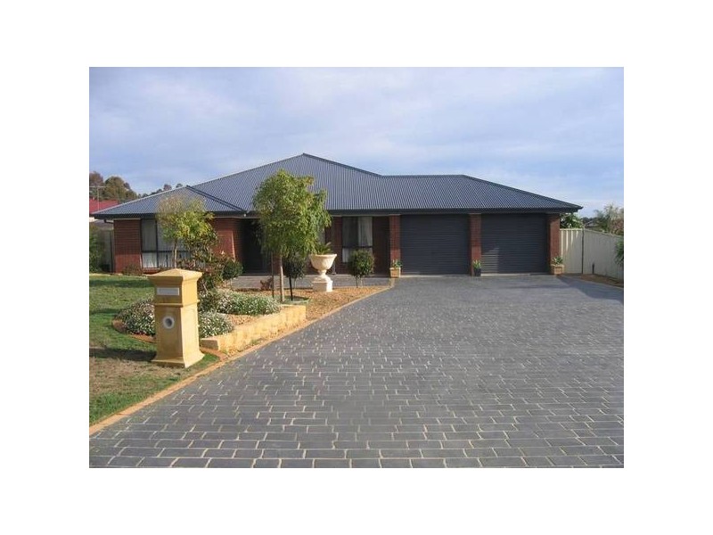 12 Day Street, Murray Bridge SA 5253