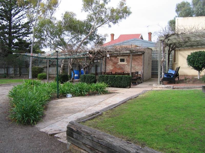 27 Seventh Street, Murray Bridge SA 5253
