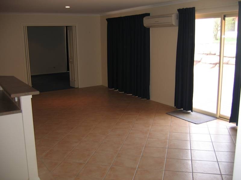 44 Tooma Drive, Murray Bridge SA 5253