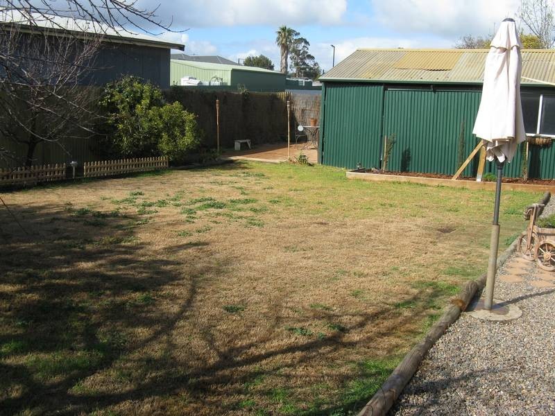 13 Graetz Street, Murray Bridge SA 5253